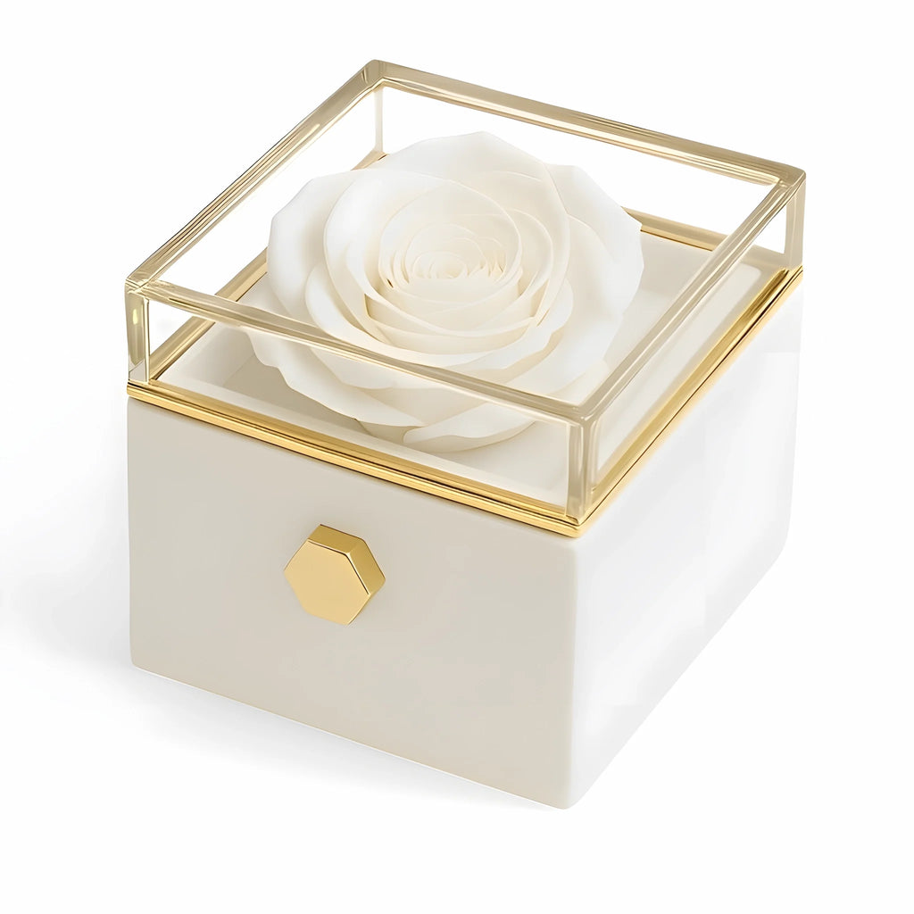 Caja de Rosa Eterna |  Rosa Real y Collar Trébol de Corazónes